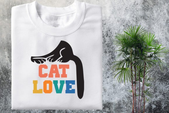Cat T-Shirt Design: A Designer’s Review for Embroidery
